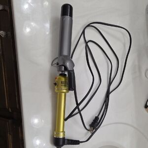 Hot Tools Curling Iron